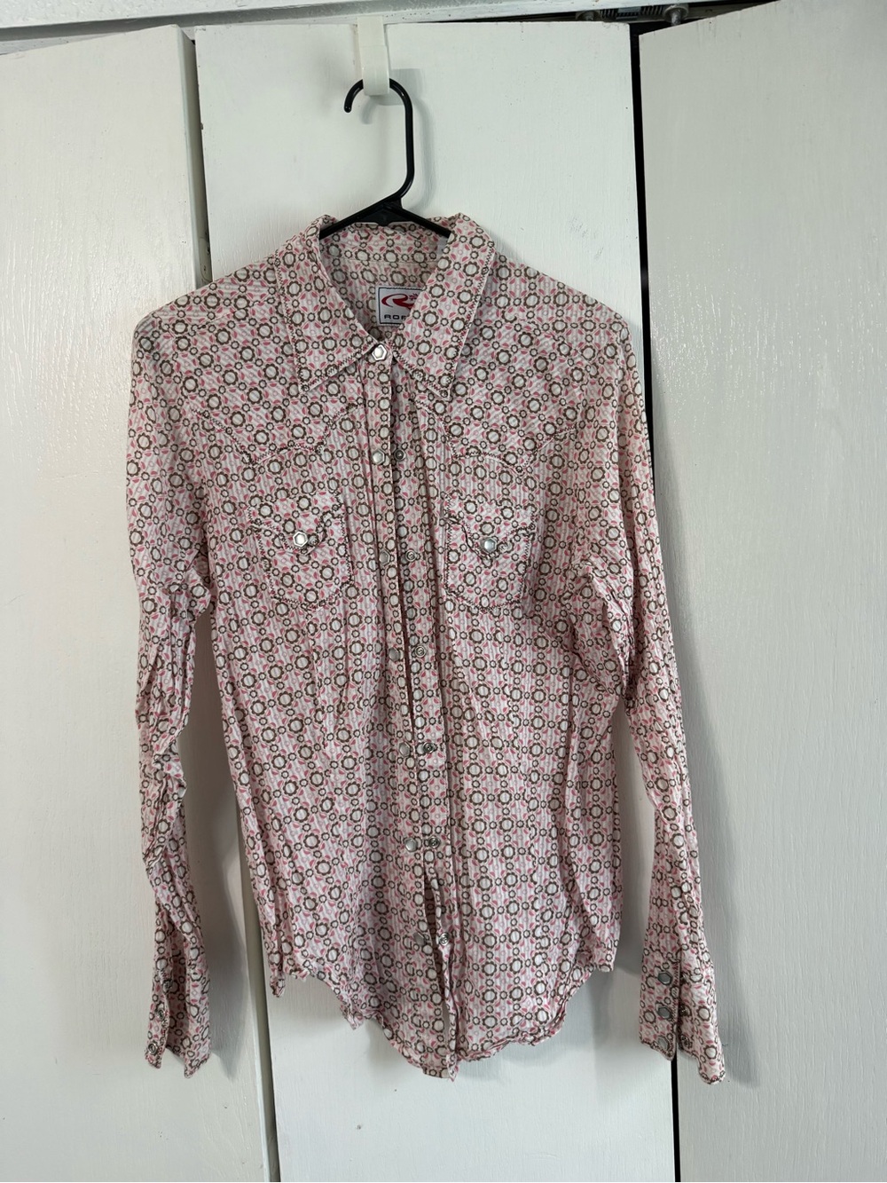 Roper Pink Floral Print Button-Down Western Shirt